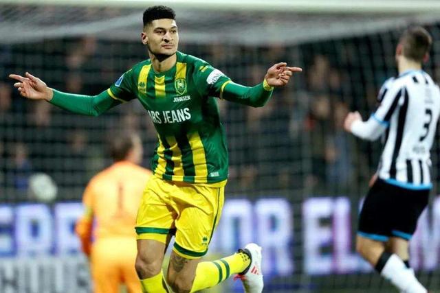 官宣：疆粤交易正式达成 周琦赵睿完成CBA注册